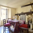 Appartamento Su Due Livelli In Casa Di Paese
