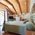 Casa Indipendente Con Terrazza E Giardino