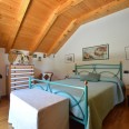 Casa Indipendente Con Terrazza E Giardino